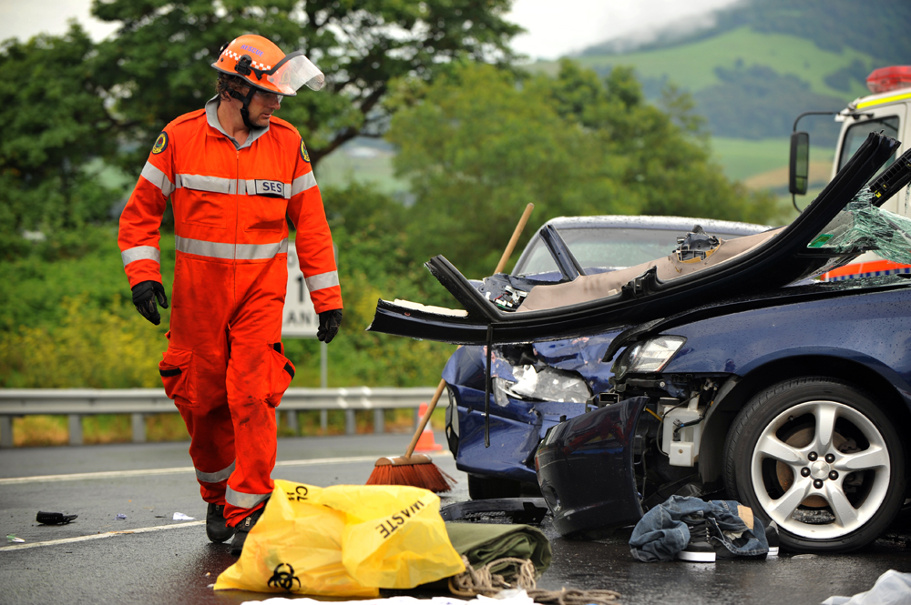 A male driver heading southbound on the Princes Highway through the Kiama bends, between Kiama and Gerringong lost control of his car and spun into oncoming traffic before having to be cut from his car and taken to hospital with serious leg injuries.